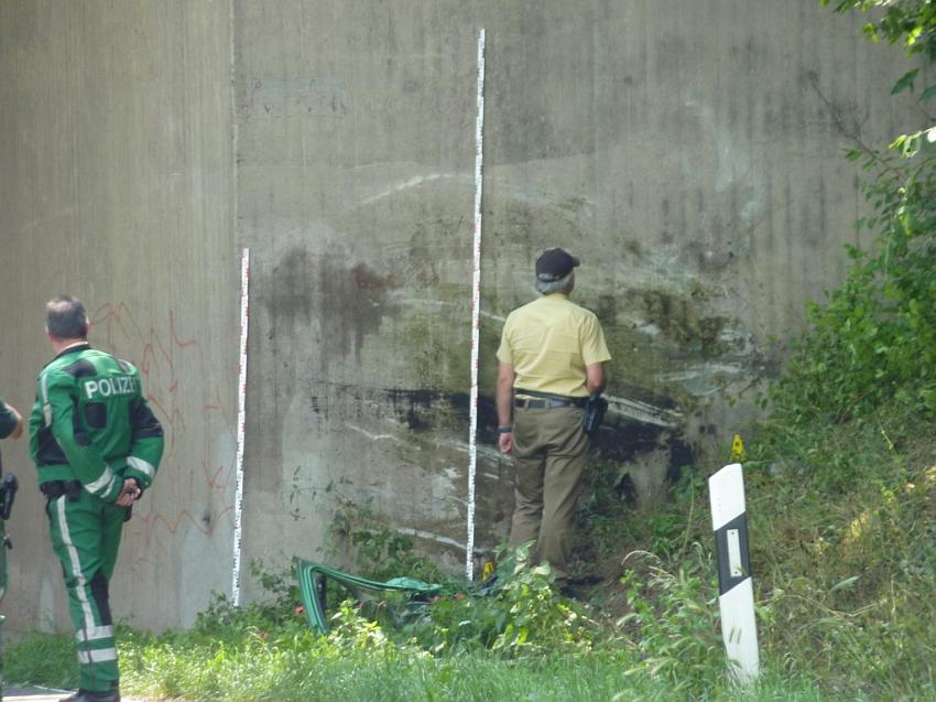 Schwere VU Bornheim Wesseling L 192 P18.jpg